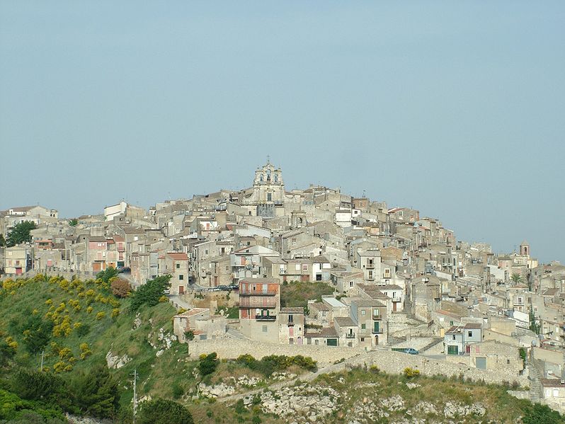 mussomeli-paese-di-vicoli-e-di-chiese