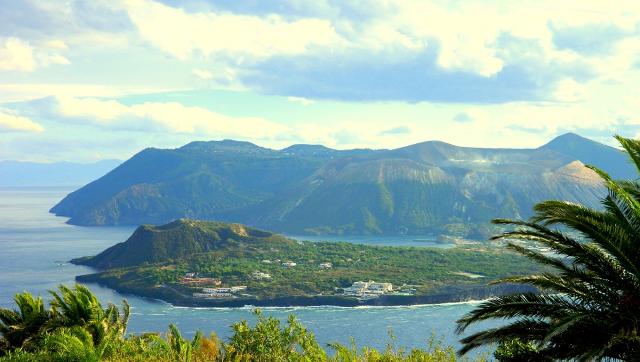 nella-riserva-naturale-orientata-isola-di-vulcano