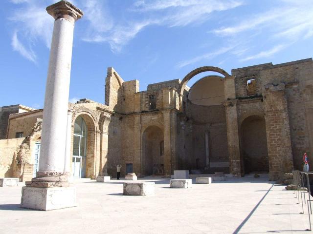 Piazza Alicia, Salemi