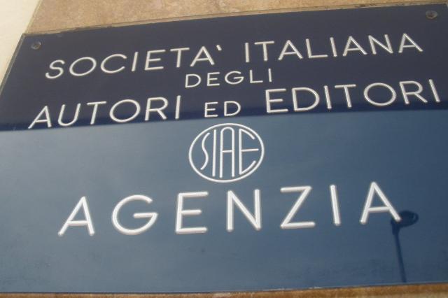 Cinque bandi SIAE a sostegno dei talenti Italiani