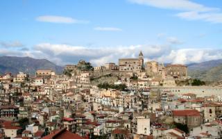 Castiglione di Sicilia, borgo delizioso