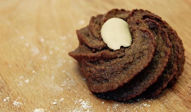 Biscottini di mandole e carrube 