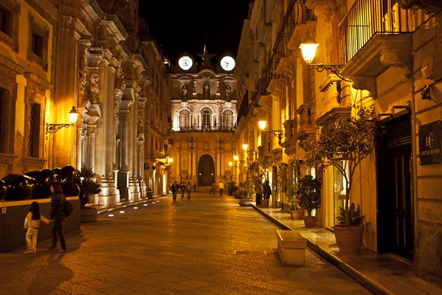 Corso Vittorio Emanuele, il "salotto buono" di Trapani