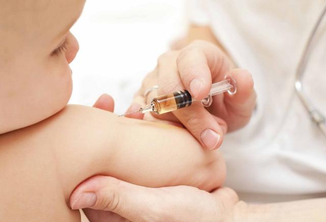 Obbligo dei vaccini a scuola: a Palermo 100mila richieste in due mesi