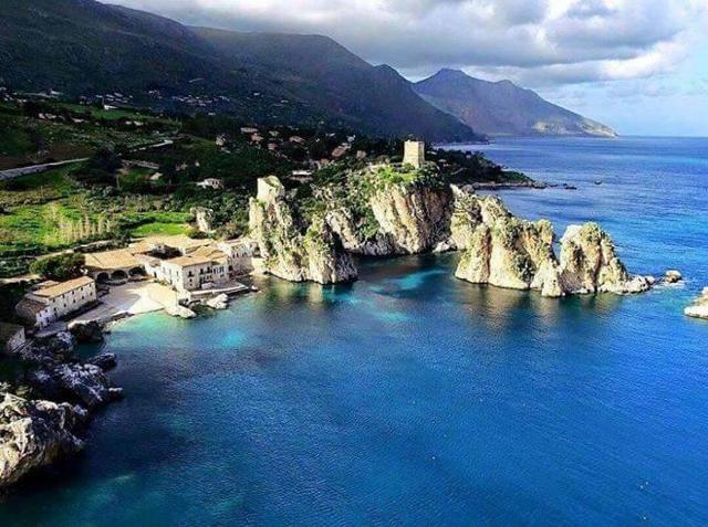 Veduta aerea di Scopello