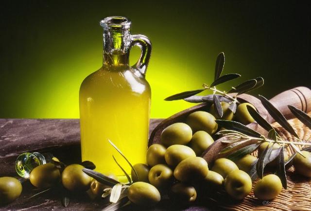 A quanto si vende l'Olio Evo nuovo siciliano?