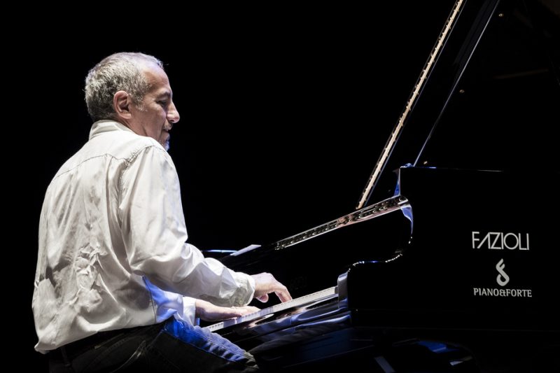 Danilo Rea Trio Feat. Ares Tavolazzi & David King