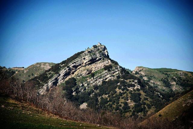 trekking-a-pizzo-potorno-alla-sorgente-del-fiume-sosio