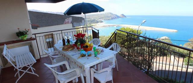 Per l’estate prenotiamo la casa vacanza in Sicilia!