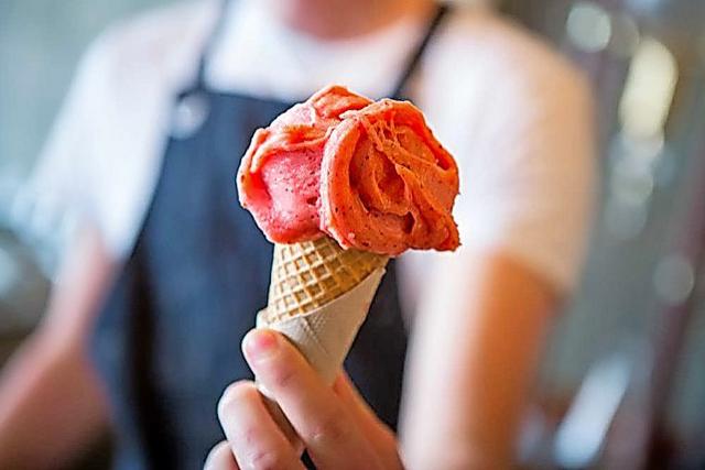 In estate circa 10 milioni di italiani si concedono il piacere di un fresco gelato tutti i giorni