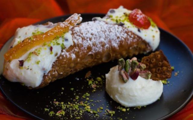 E Anche New York Avra Il Suo Cannolo Day Guida Sicilia