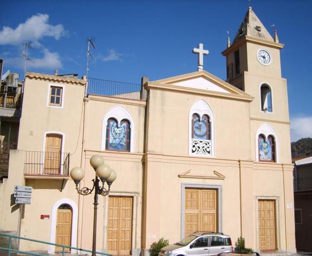 La Chiesa di San Vito Martire, nella frazione di Misserio - Santa Teresa di Riva