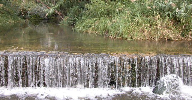 Un tratto del fiume Irminio Un tratto del fiume Irminio