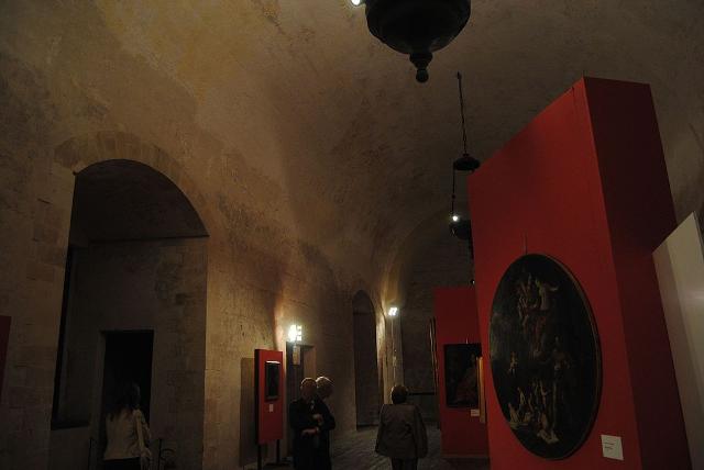 Sala dei Parlamenti al Castello Ursino. Qui si tenne durante il regno aragonese dell'Isola l'Assemblea dei Comuni siciliani. Oggi è sede della Pinacoteca civica. Sala dei Parlamenti al Castello Ursino. Qui si tenne durante il regno aragonese dell'Isola l'Assemblea dei Comuni siciliani. Oggi è sede della Pinacoteca civica.