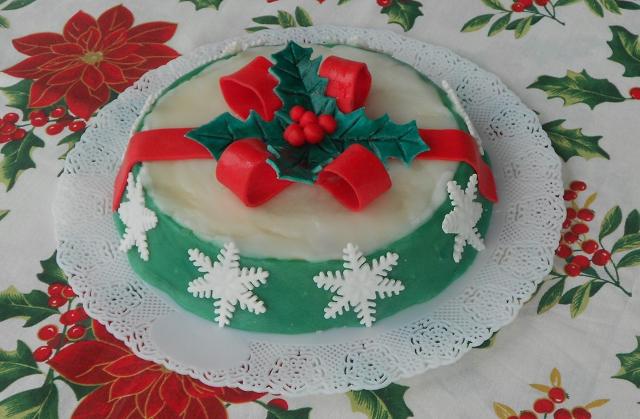 Una cassata siciliana natalizia Una cassata siciliana natalizia