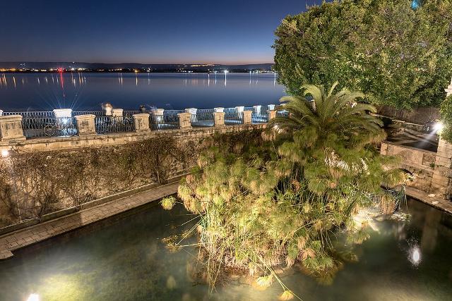 La Fonte Aretusa by night - ph Maurizio Formati