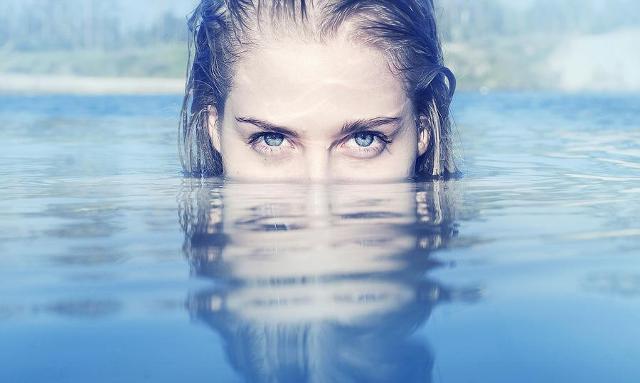 L'acqua, un'alleata per tutte le donne