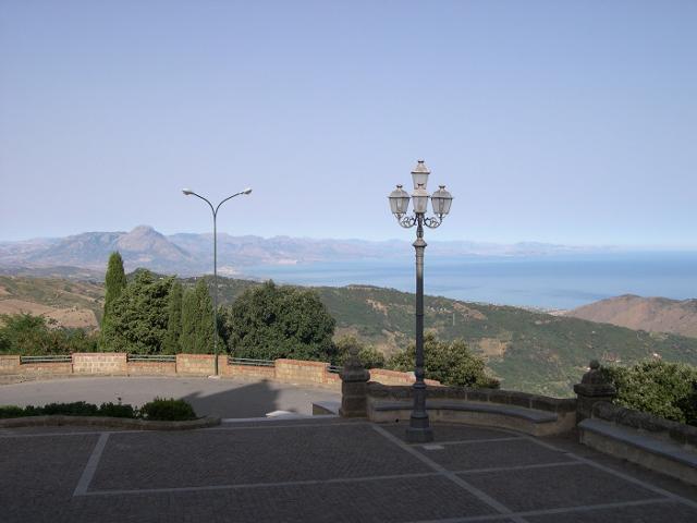 Dallo spiazzale del Santuario di Gibilmanna - ph Archenzo