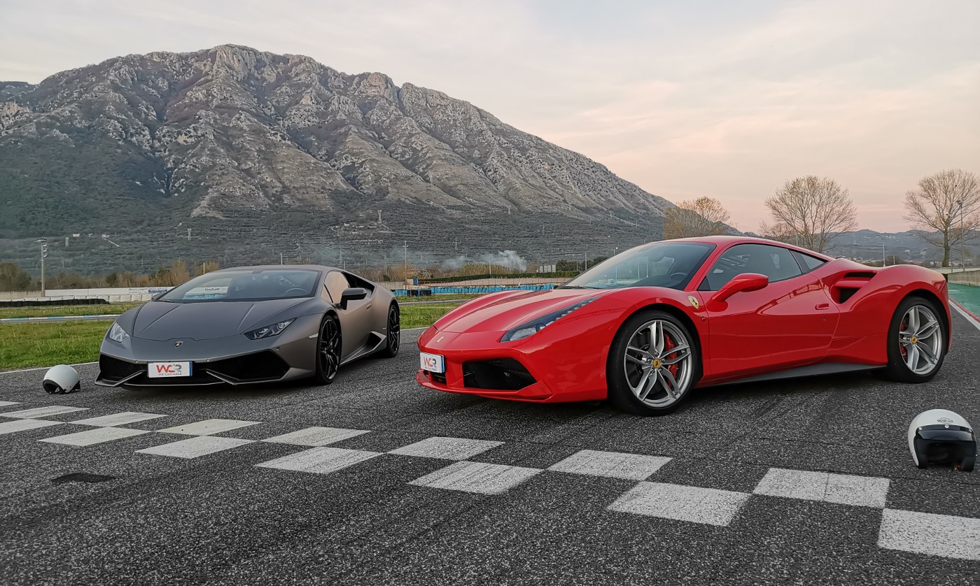 Driving Experience al volante di una Ferrari o Lamborghini - Autodromo  Valle dei Templi - Racalmuto