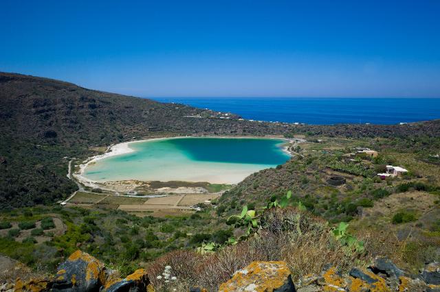 trekking-a-pantelleria-l-isola-figlia-del-vento