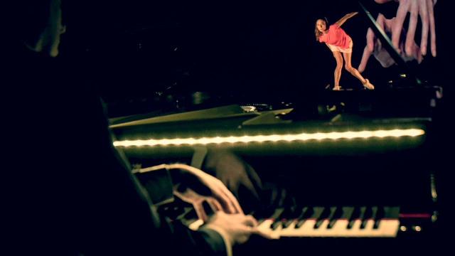 amici-della-musica-il-pianista-giovanni-bellucci-e-la-ballerina-eugenie-andrin-in-jeux-interdits