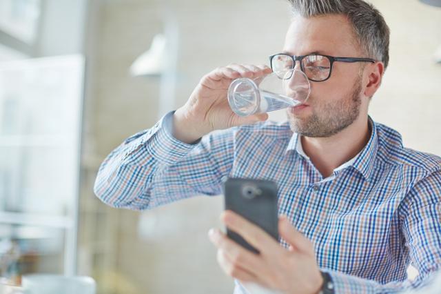 Irritabilità, calo dell’attenzione, mal di testa, e un generale senso di stordimento. Ecco alcuni dei "sintomi" di quel malessere fisico e psicologico noto come "stress da rientro"...