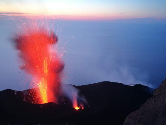 A Stromboli il virus fa più paura delle eruzioni