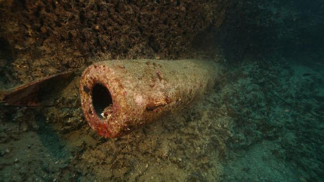 Dal mare di Porticello (PA) recuperata un'anfora del IV sec. a.C.