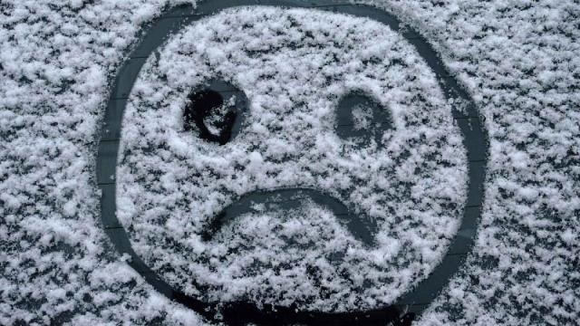 "Winter Blues", sensazione di tristezza e stanchezza associate al freddo e alle buie giornate d'inverno "Winter Blues", sensazione di tristezza e stanchezza associate al freddo e alle buie giornate d'inverno