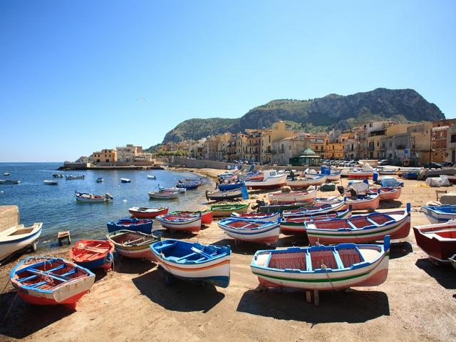 festival-del-libro-mediterraneo-ad-aspra-me