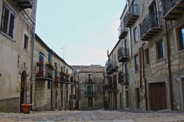 Una via di Petralia Soprana