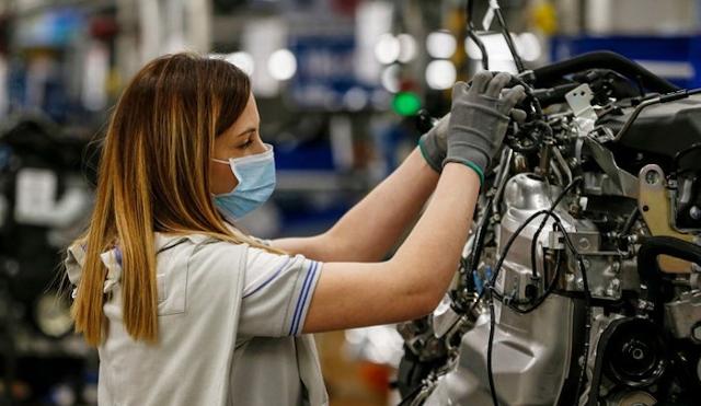 Con l'arrivo dell'assegno unico saranno premiate le famiglie con entrambi i genitori che lavorano. I decreti attuativi introdurranno una maggiorazione per il secondo percettore di reddito, in modo tale da non disincentivare il lavoro femminile