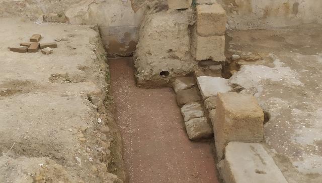 Il pavimento della casa "restaurata" nel quartiere ellenistico-romano della Valle dei Templi Il pavimento della casa "restaurata" nel quartiere ellenistico-romano della Valle dei Templi