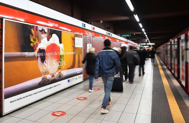 La campagna SeeSicily sbarca nelle stazioni metro d'Italia