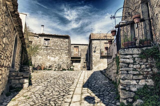 Il centro medievale di Montalbano Elicona