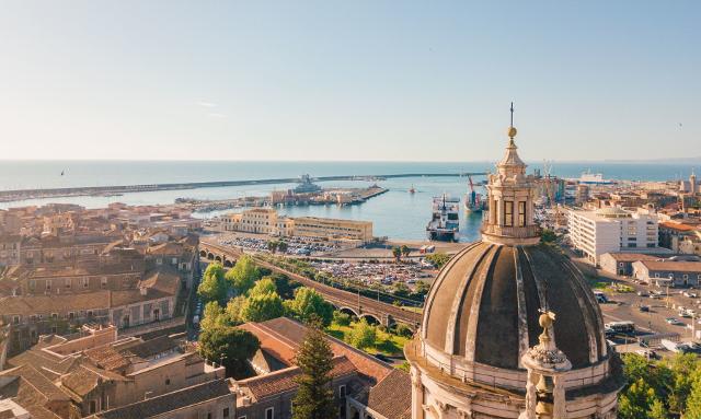 Catania è le mete preferite da tedeschi e italiani per le vacanze agosto 2022