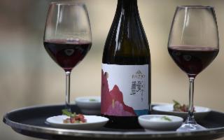 Per la Festa del Papà, con Fazio, un brindisi che racconta carattere e tradizione