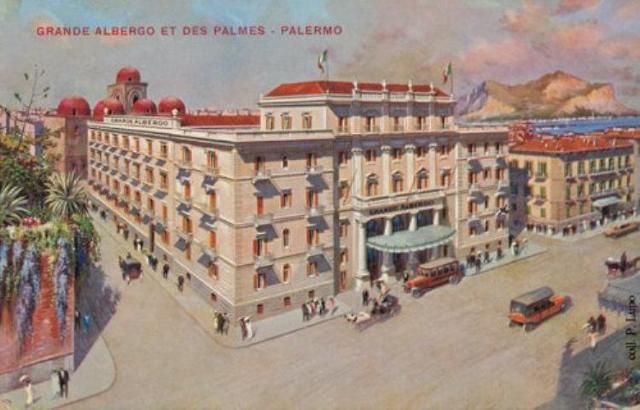 Cartolina storica del Grande Albergo et des Palmes Cartolina storica del Grande Albergo et des Palmes