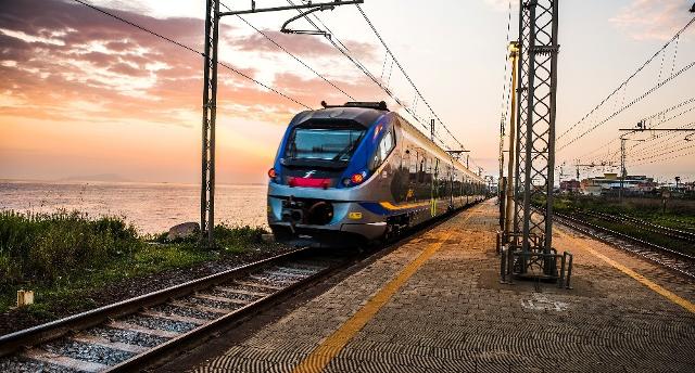 La circolazione ferroviaria siciliana torna regolare