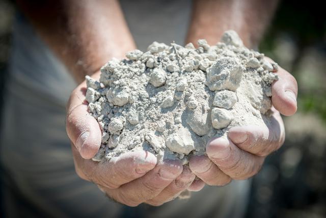 La "Terra di Luce" della Tenuta San Giacomo a Butera - Cusumano