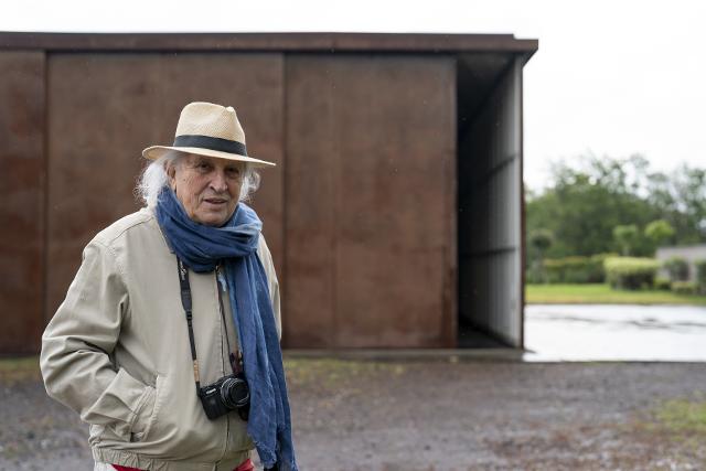 Il Maestro Vittorio Storaro nella Tenuta Alta Mora di Cusumano sull'Etna