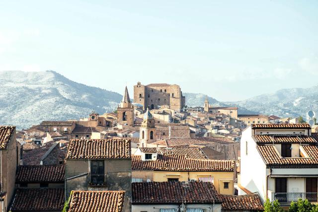 Castelbuono - ph © Elisabetta Brian