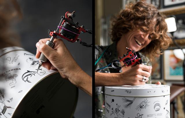 Sandra Virlinzi, in arte Sdrina e la sua latta da collezione Di Stefano Sandra Virlinzi, in arte Sdrina e la sua latta da collezione Di Stefano