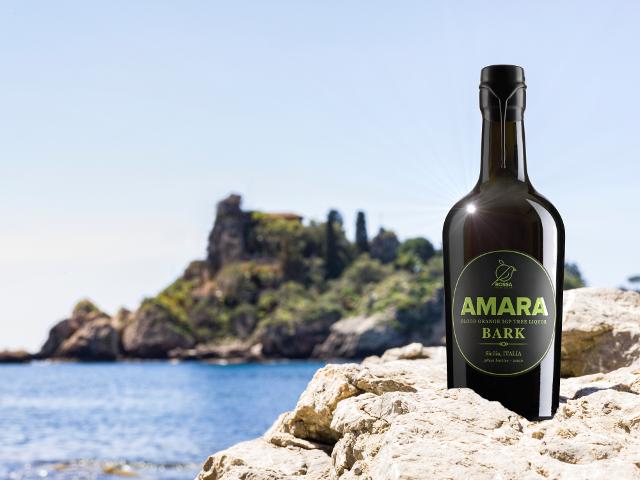 Un liquore esclusivo per la città più esclusiva della Sicilia: Amara Bark e Taormina