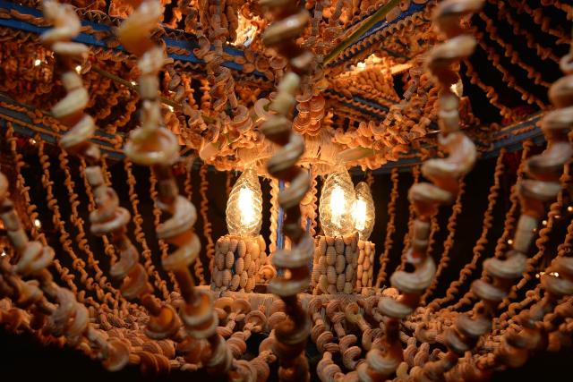 Un lampadario di pane di un Arco di Pasqua di San Biagio Platani