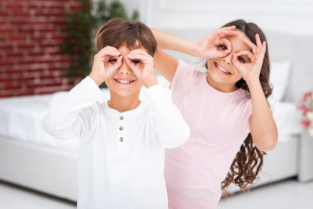 Come capire se nostro figlio ha bisogno degli occhiali?