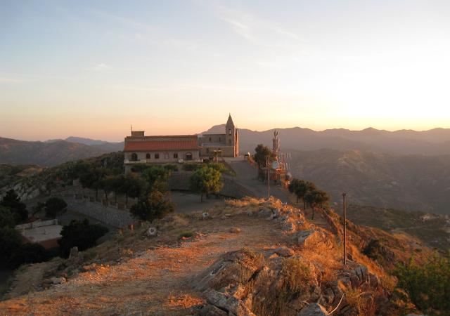Santuario della Madonna dell'Aiuto, Roccafiorita