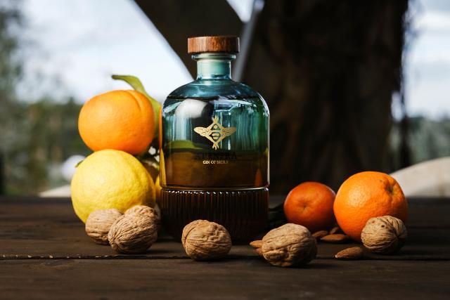 Apenera Gin - ph Fabio Florio