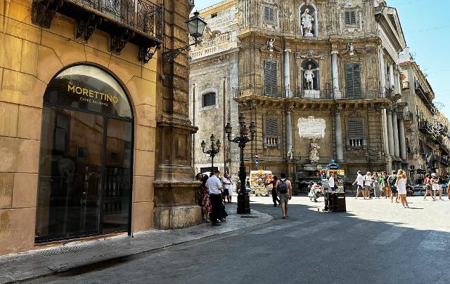 È rinato il ''Caffè Palermo'', simbolo della Belle Époque palermitana