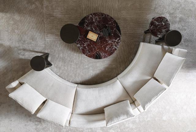 Divano "AUGUSTO" di Vincent Van Duysen per Molteni&C